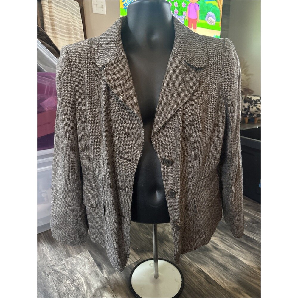 Ann Taylor Button up Blazer Pre Owned Size 14